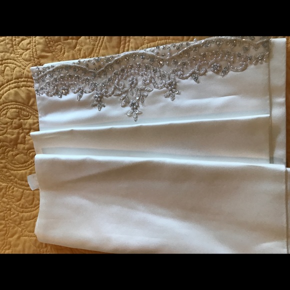 Wedding dress 👰❤ - Picture 7 of 8